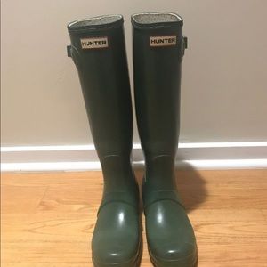 Hunter rain boots